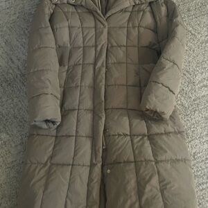 Liz Claiborne Women's Puffer Coat in Taupe